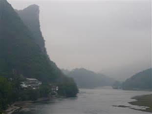 Yangshuo River Times Hotel Екстер'єр фото